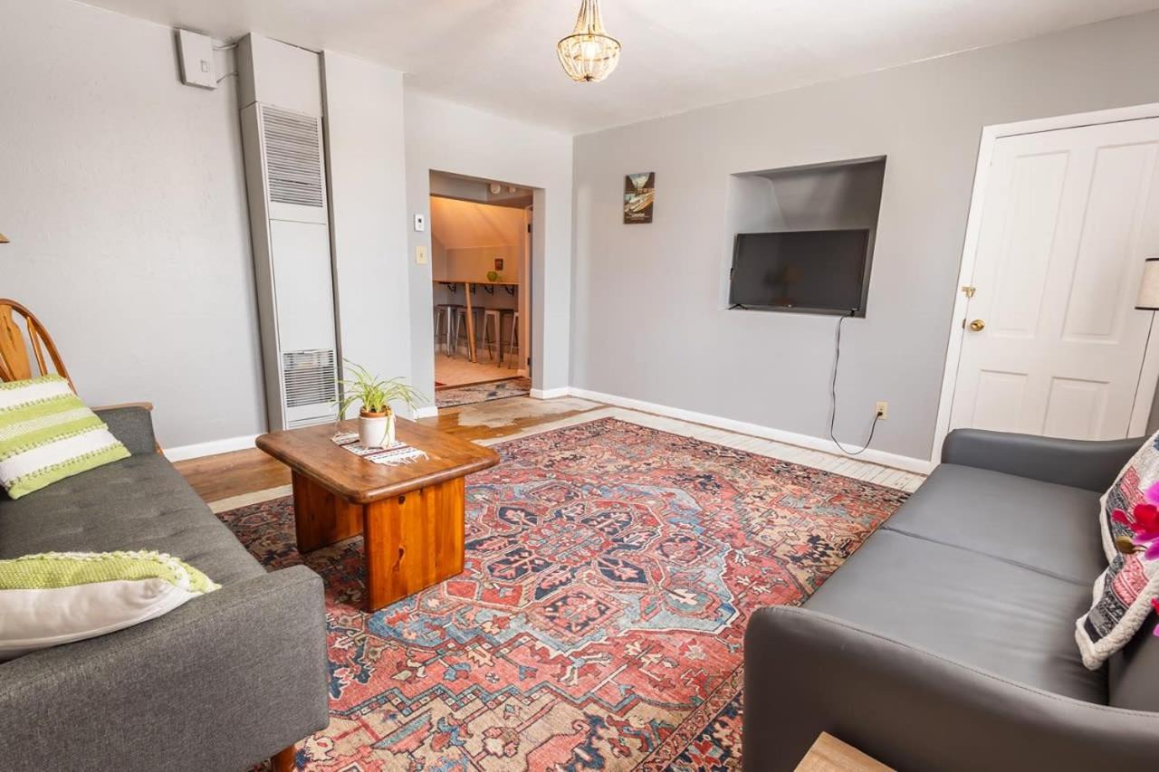 New Listing!! Bright Bohemian Stay Laramie Εξωτερικό φωτογραφία